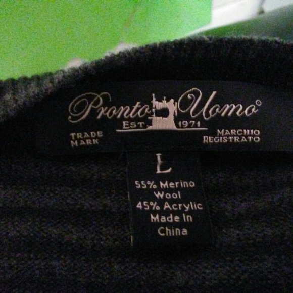 Pronto Uomo Wool Acrylic V-Neck Sweater - Picture 7 of 8
